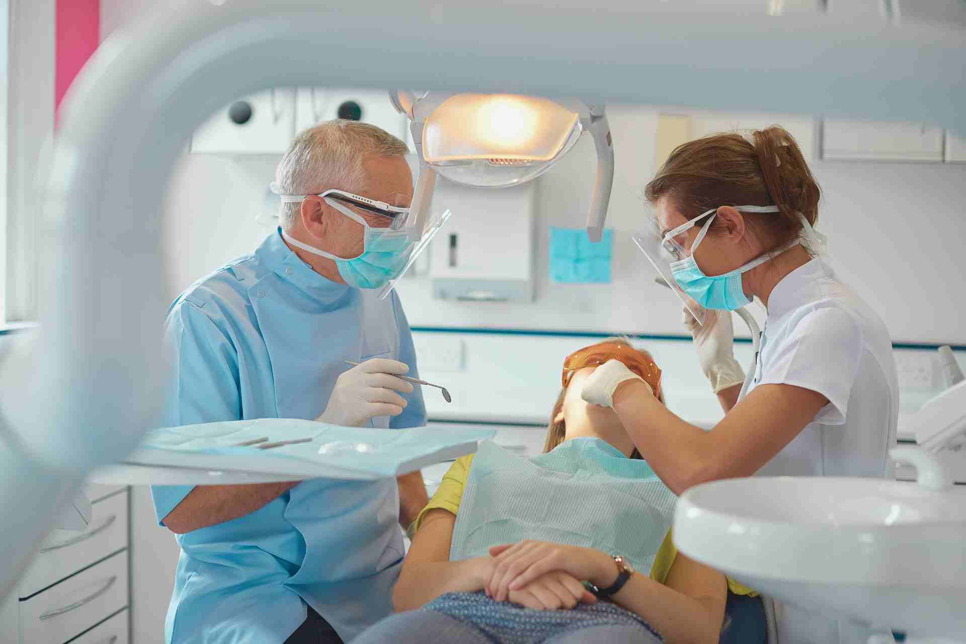 Dentist in Brisbane, CA